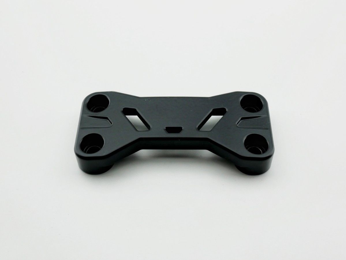 Customizable upper handlebar clamp for V7 850 E5/E5+ Customizable upper handlebar clamp for V7 850 E5/E5+